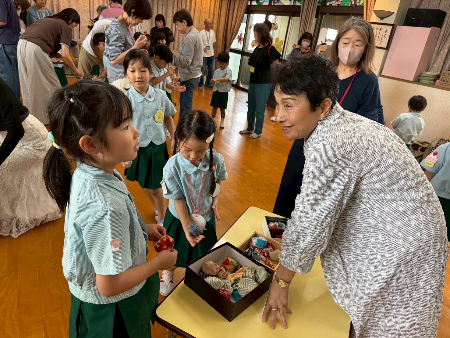 Featured image for “敬老ふれあい会を行いました”